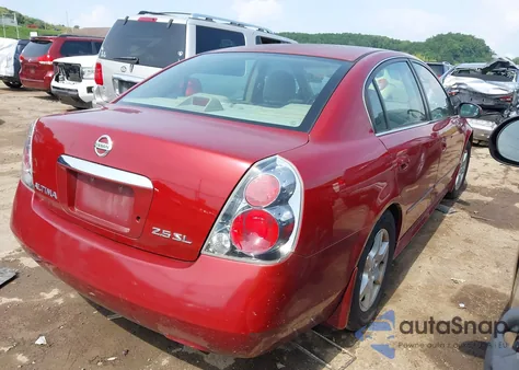 2005 Nissan Altima 2.5 S z USA, uszkodzony, nr VIN 1N4AL11D35N418961